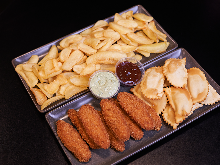 Mix and Match (2 personas)